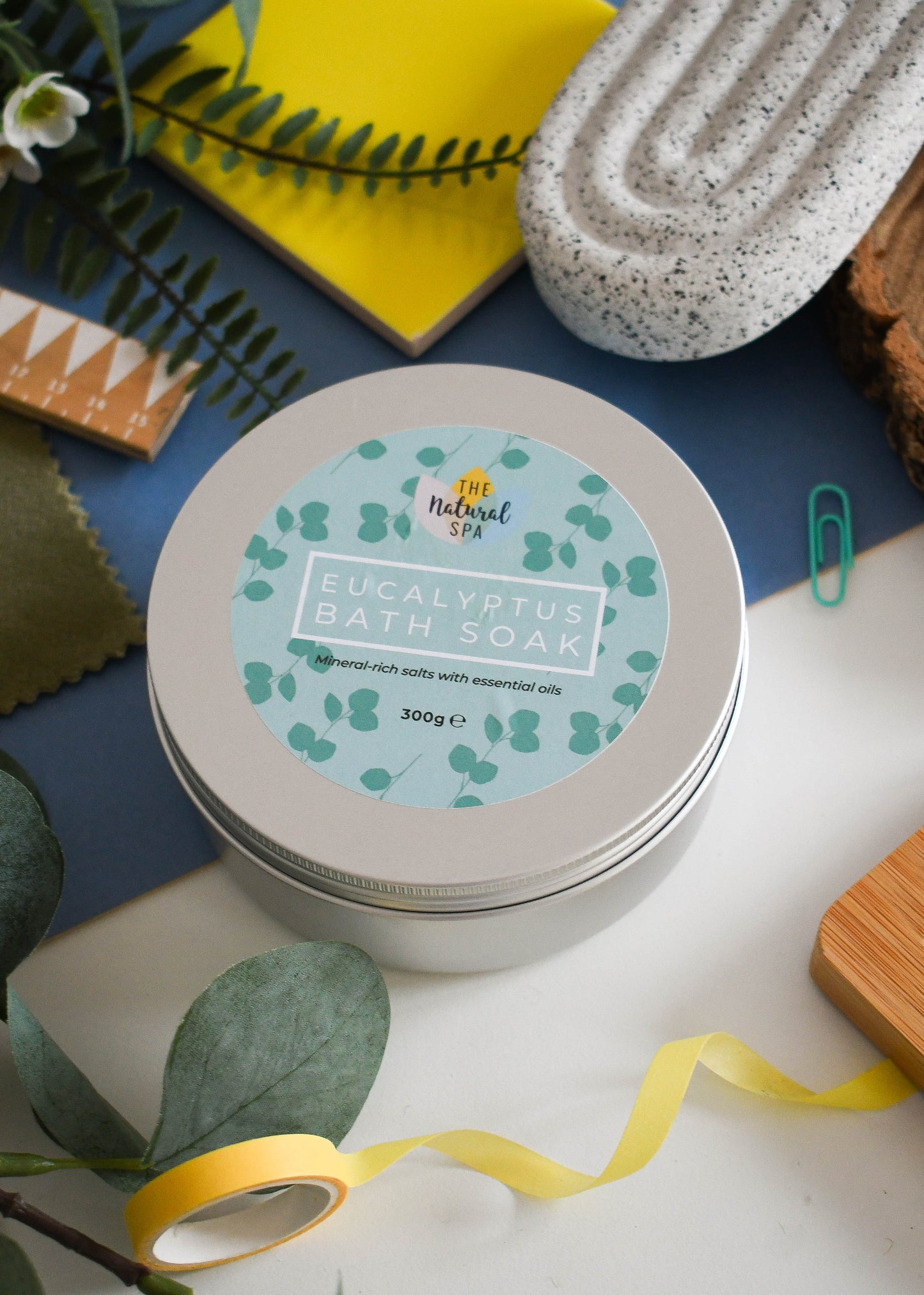 Eucalyptus Bath Soak | Natural Mineral Bath Salts Tin UK