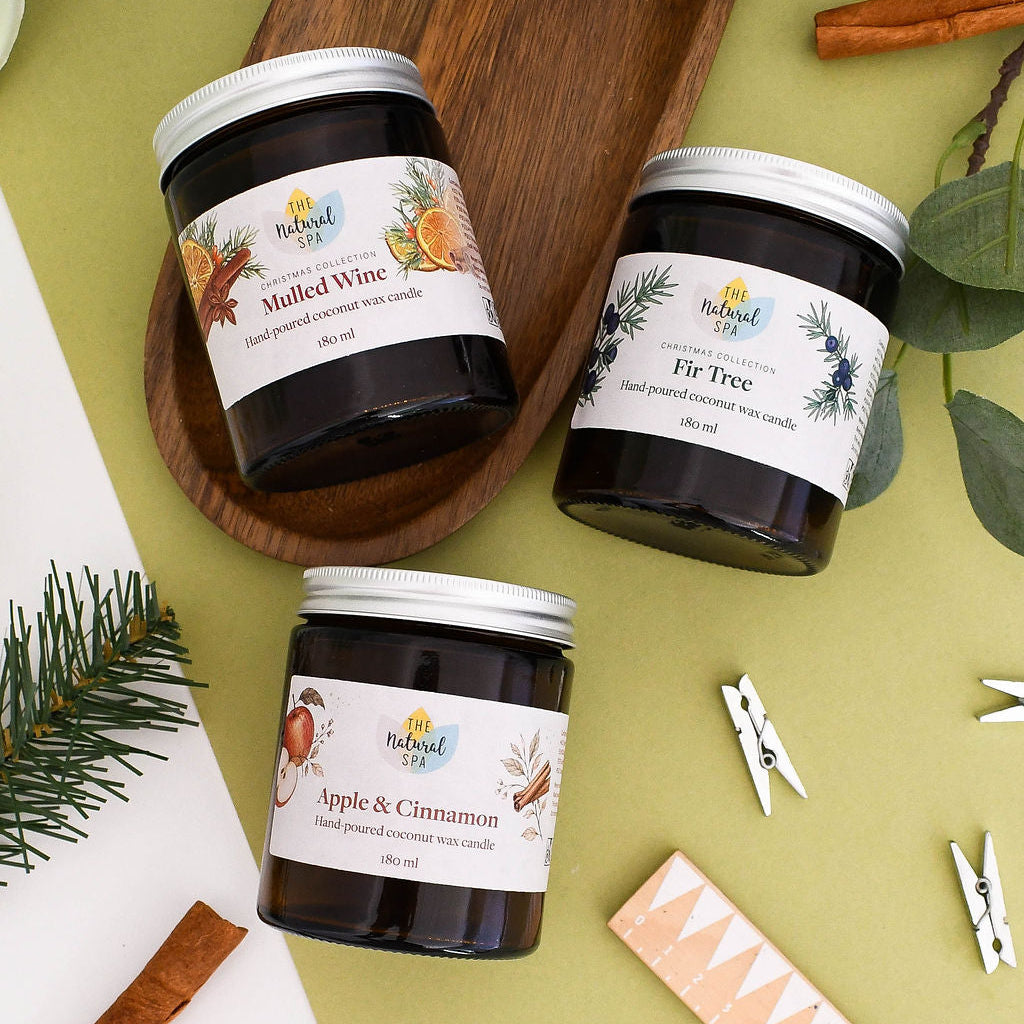 Apple & Cinnamon Scented Candle | Hand-Poured | Warm & Cosy Autumn and Christmas Fragrance | 180ml